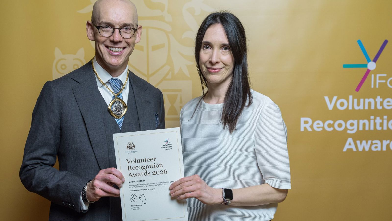 Volunteer of the Year: Clara Hughes FIA with IFoA President Paul Sweeting